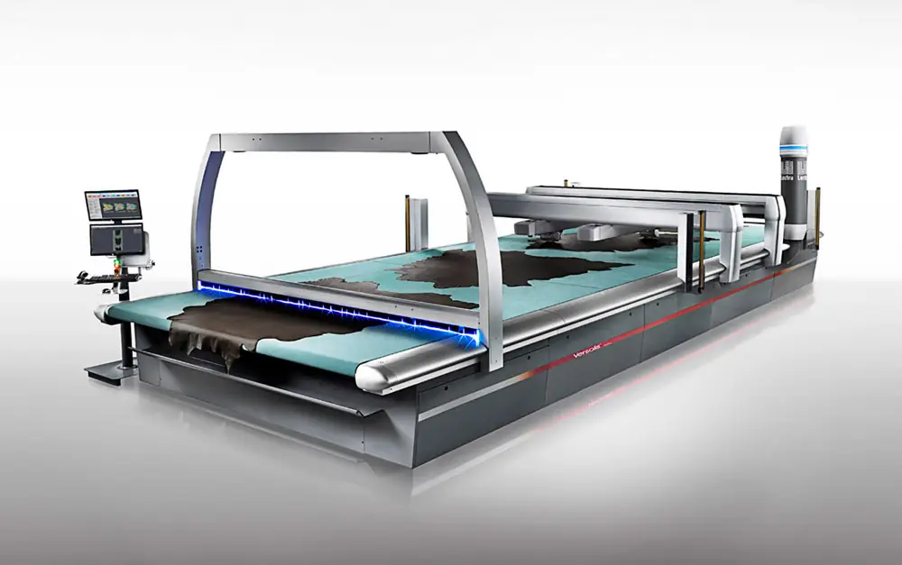 machine decoupe cuir lectra versalis convoyeur