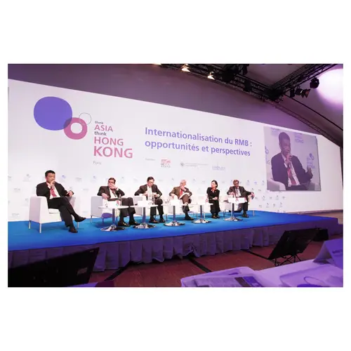 reportage événementiel sur un panel de conférence sur l'internationalisation à paris organise par hktdc