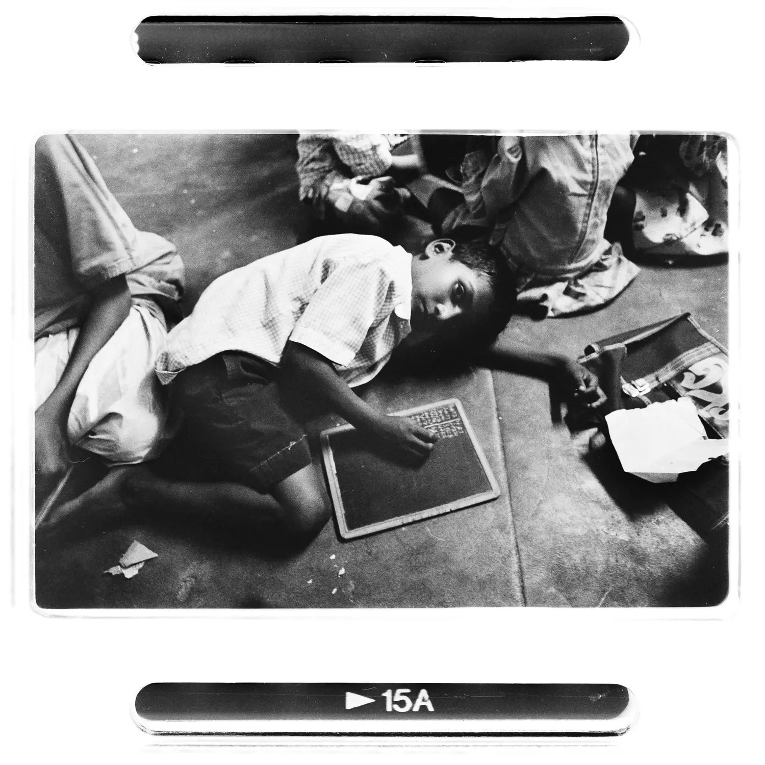 enfants reunis espace collectif rue Inde photographie documentaire