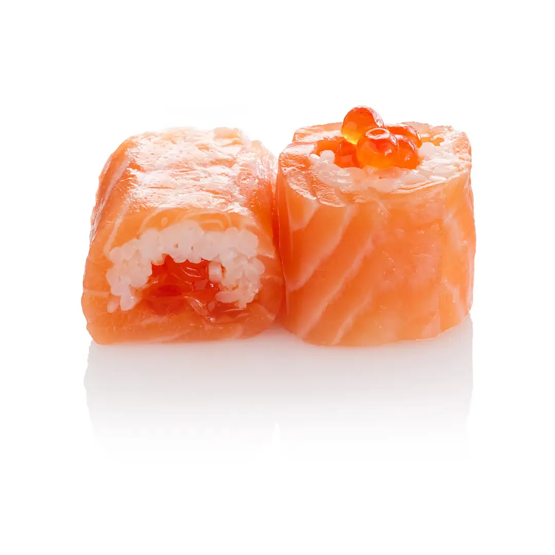 roll de saumon avec riz et oeufs de poisson, photographe culinaire bordeaux