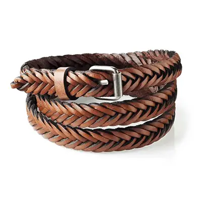 Photographe packshot d’une ceinture marron, vue face, sur fond blanc, réalisée en studio photo pour un shooting produit.