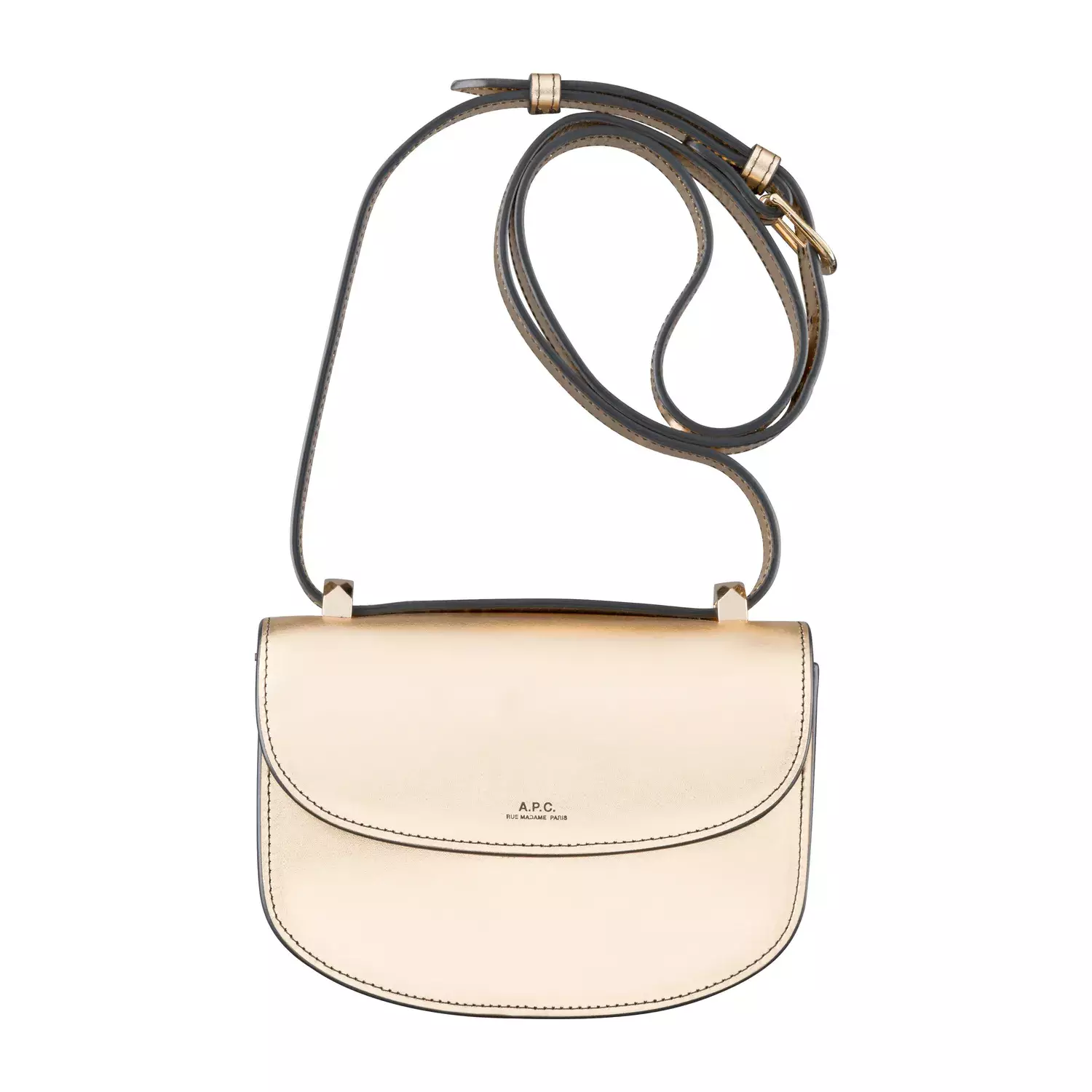 photo packshot sac bandouliere dore demi lune apc cuir lisse realise par photographe e commerce a bordeaux